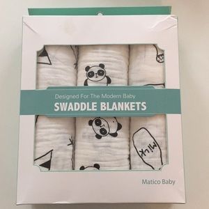 NWT 3-Pack Black and White Muslin Swaddle Blankets